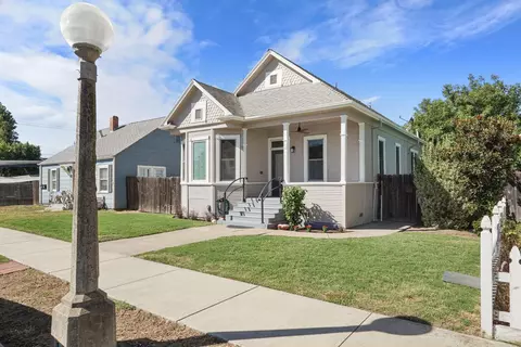 Exterior - 237 S Pleasant Ave, Lodi, CA 95240 photo 3 of 13
