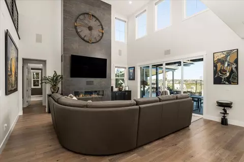 Living - 3285 Sofia Dr, Lincoln, CA 95648 photo 2 of 6