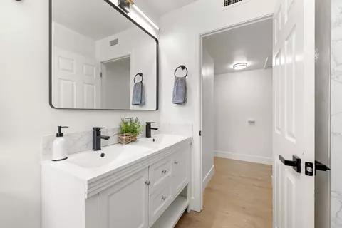 Bath - 6026 Ranger Way, Carmichael, CA 95608 photo 1 of 5