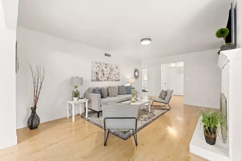 Living - 6026 Ranger Way, Carmichael, CA 95608 photo 3 of 4