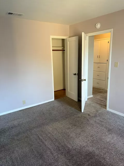 Bedroom - 2105 Glendale Ave, Modesto, CA 95354 photo 3 of 4