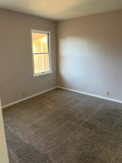 Bedroom - 2105 Glendale Ave, Modesto, CA 95354 photo 2 of 4