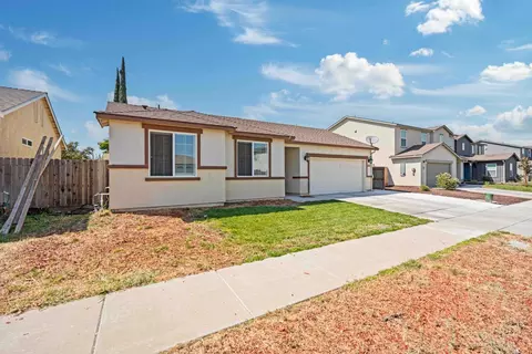 Exterior - 4039 Cinnabar Ave, Merced, CA 95348 photo 2 of 7