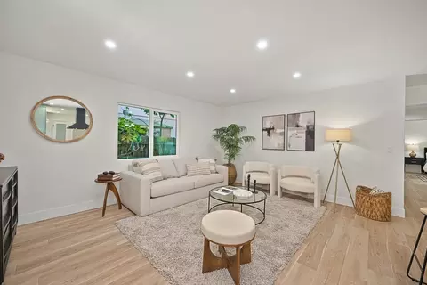 Living - 309 Anza Ave, Davis, CA 95616 photo 5 of 7