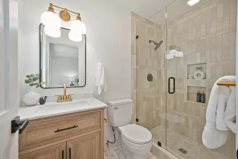 Bath - 309 Anza Ave, Davis, CA 95616 photo 2 of 2