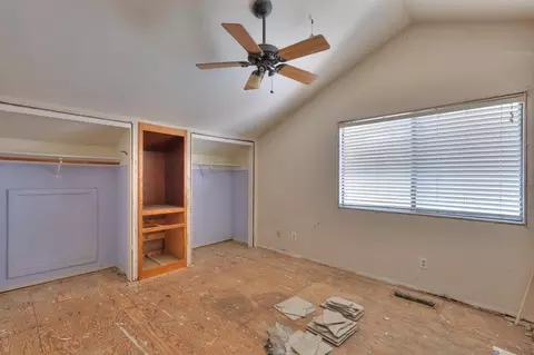 Bedroom - 2420 Walnut Grove Way, Modesto, CA 95355 photo 8 of 9