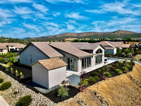 Exterior - 133 Palisades Pl, Copperopolis, CA 95228 photo 2 of 11