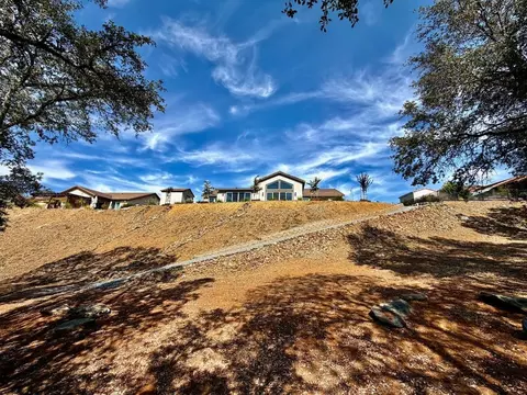 Exterior - 133 Palisades Pl, Copperopolis, CA 95228 photo 6 of 11