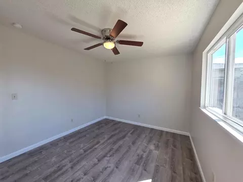 Bedroom - 904 Pine Tree Ln, Modesto, CA 95351 photo 6 of 6