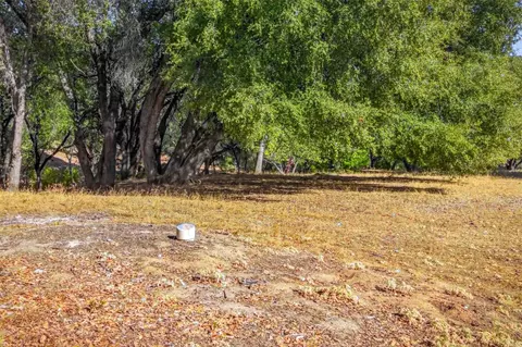 5 Oak Leaf Ct, Placerville, CA 95667 photo 2