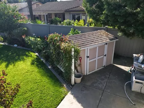 Exterior - 1228 Maple Leaf Ct, Manteca, CA 95336 photo 15 of 19