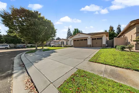 Exterior - 1228 Maple Leaf Ct, Manteca, CA 95336 photo 4 of 19