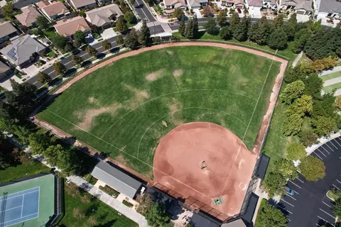 View/Area - 1228 Maple Leaf Ct, Manteca, CA 95336 photo 10 of 13