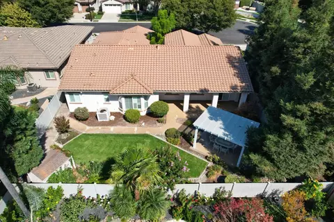 View/Area - 1228 Maple Leaf Ct, Manteca, CA 95336 photo 3 of 13