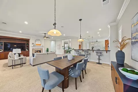Dining - 1228 Maple Leaf Ct, Manteca, CA 95336 photo 2 of 6