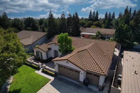 View/Area - 1228 Maple Leaf Ct, Manteca, CA 95336 photo 2 of 13