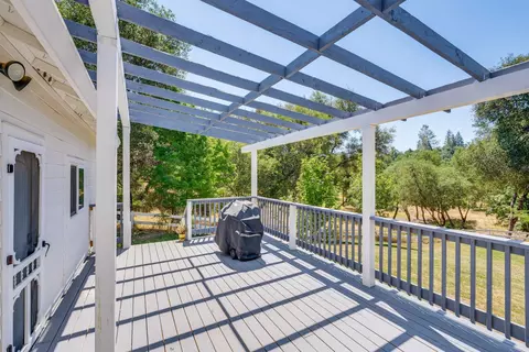 Exterior - 4640 Motto Ln, Placerville, CA 95667 photo 4 of 7