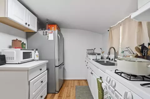 Kitchen - 7538 Washington St, Sutter, CA 95982 photo 2 of 2