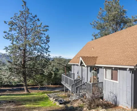 Exterior - 2423 Quail Hill Rd, Copperopolis, CA 95228 photo 3 of 5