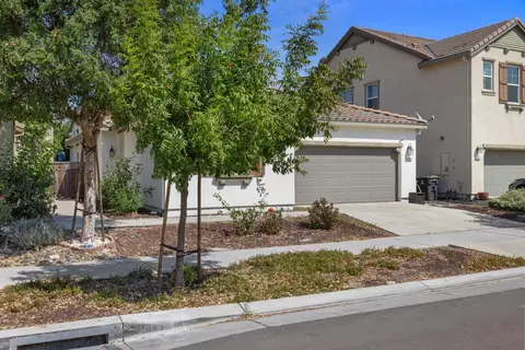 Exterior - 2389 Middlebury Dr, Lathrop, CA 95330 photo 3 of 9