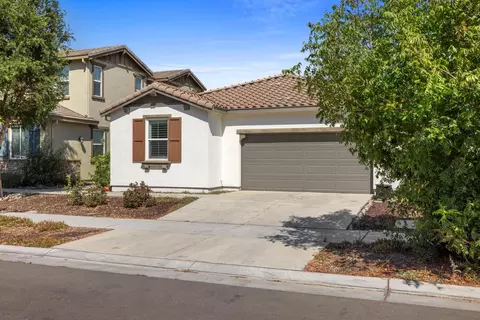 Exterior - 2389 Middlebury Dr, Lathrop, CA 95330 photo 2 of 9