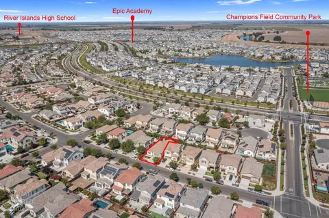 View/Area - 2389 Middlebury Dr, Lathrop, CA 95330 photo 9 of 15
