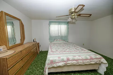 Bedroom - 1006 Lassen Ave, Modesto, CA 95358 photo 2 of 3