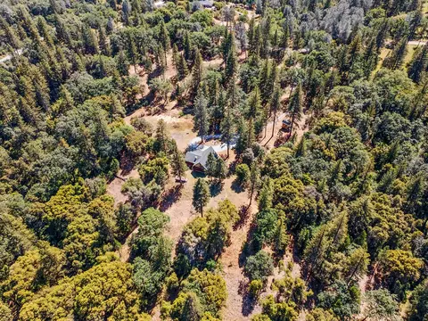 View/Area - 2800 La Paz Rd, Placerville, CA 95667 photo 1 of 6