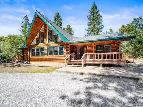 Exterior - 2800 La Paz Rd, Placerville, CA 95667 photo 2 of 21