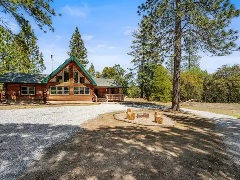 Exterior - 2800 La Paz Rd, Placerville, CA 95667 photo 4 of 21
