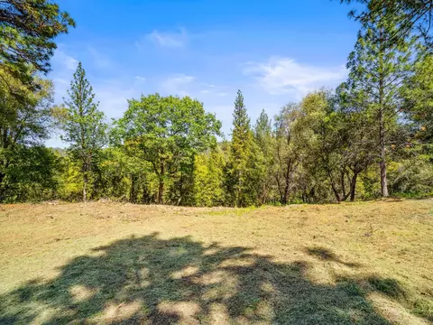 Exterior - 2800 La Paz Rd, Placerville, CA 95667 photo 16 of 21