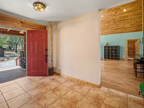 Entry Way - 2800 La Paz Rd, Placerville, CA 95667 photo 1 of 1