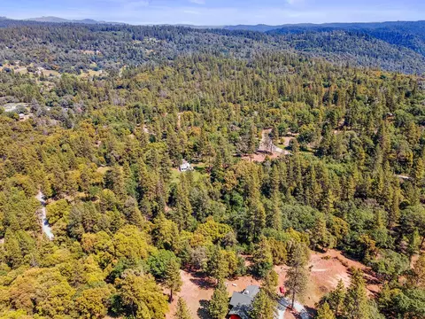View/Area - 2800 La Paz Rd, Placerville, CA 95667 photo 6 of 6