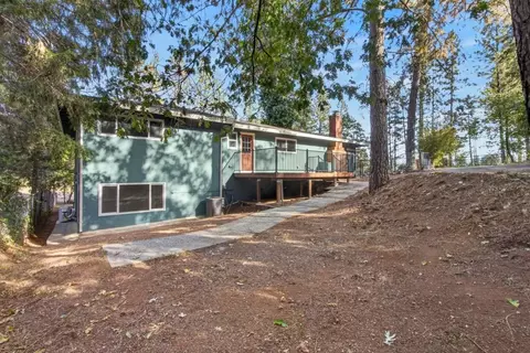 Exterior - 17891 Lake Arthur Rd, Applegate, CA 95703 photo 6 of 15
