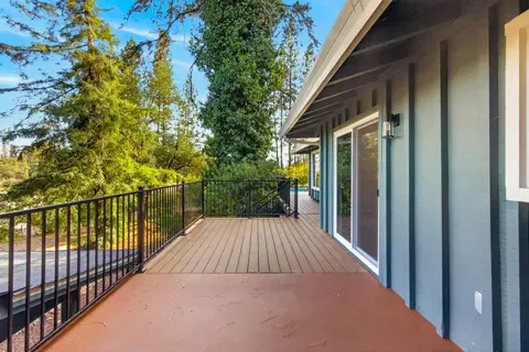 Exterior - 17891 Lake Arthur Rd, Applegate, CA 95703 photo 3 of 15