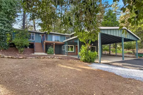17891 Lake Arthur Rd, Applegate, CA 95703