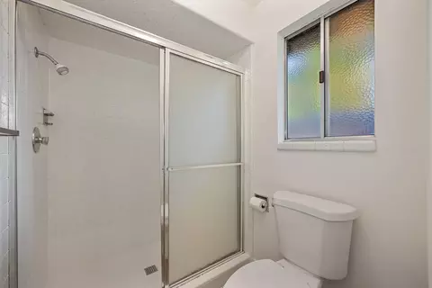 Bath - 1005 Friars Ct, Carmichael, CA 95608 photo 4 of 4
