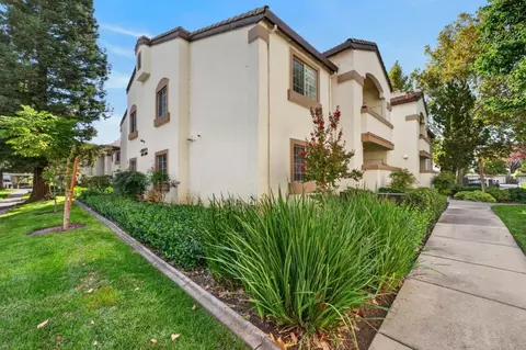 8020 Walerga Rd #1115, Antelope, CA 95843