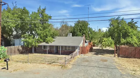 2930 Albatross Way, Sacramento, CA 95815