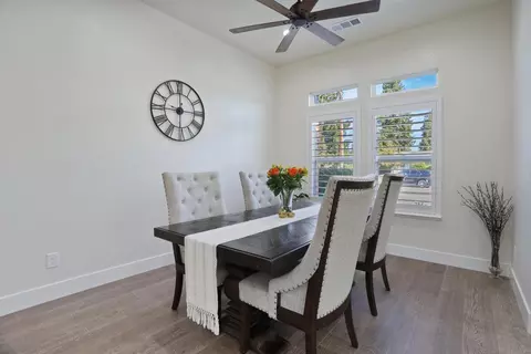 Dining - 478 E Milgeo Ave, Ripon, CA 95366 photo 2 of 3