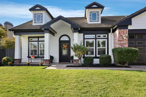 Exterior - 478 E Milgeo Ave, Ripon, CA 95366 photo 4 of 10