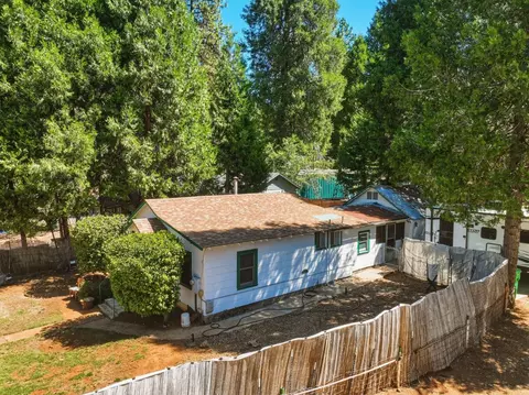 Exterior - 1175 Mccourtney Rd, Grass Valley, CA 95949 photo 3 of 14