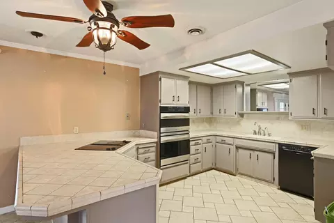 Kitchen - 1700 Royal Crest Dr, Lodi, CA 95242 photo 2 of 7