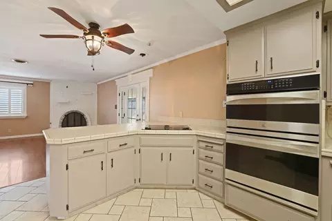 Kitchen - 1700 Royal Crest Dr, Lodi, CA 95242 photo 5 of 7