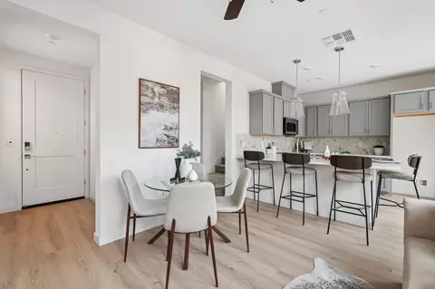 27 Kierland Pl, Elk Grove, CA 95758