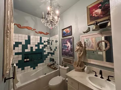 Bath - 1824 E Stonebrook Ln, Clovis, CA 93611 photo 1 of 4