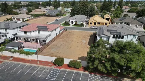 2380 Interlaken Ct, Lodi, CA 95242 photo 13