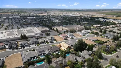 2380 Interlaken Ct, Lodi, CA 95242 photo 16