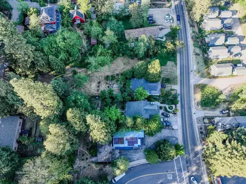View/Area - 526 Mill St #1, Grass Valley, CA 95945 photo 1 of 3
