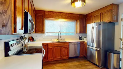 Kitchen - 526 Mill St #1, Grass Valley, CA 95945 photo 4 of 6